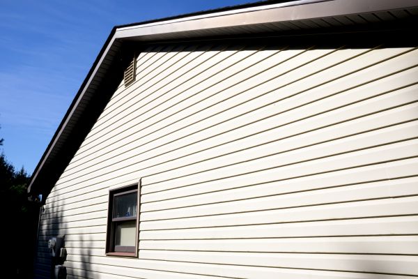 Cost of Dutch Lap Siding Installation in Auburn